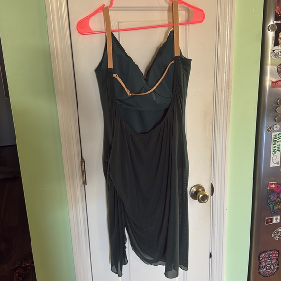 Dance & Sway Green Rumba Spaghetti Straps Latin Dance Performance Dress Size 2X - Picture 8 of 9